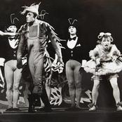 1990 год, сцена из балета для детей Три поросенка