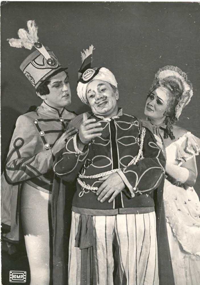 1963 год, Владимир Поляков, заслуженный работник культуры РФ Герман Гаврилов и Клавдия Новикова в оперетте Цыганский барон