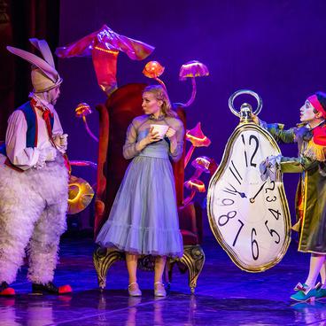 Премьера мюзикла «Алиса в стране чудес» В. Баскина. 6 декабря 2020 г. Фото Андрея Голубева