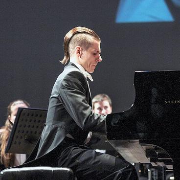 «Музыка Бетховена всегда трогает душу», - Лев Терсков о симфоническом концерте