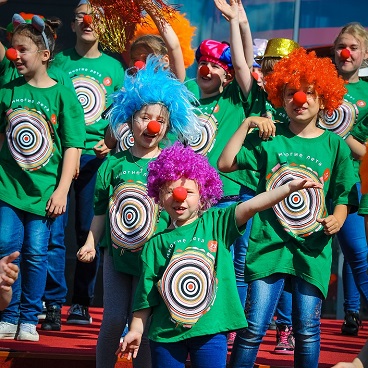 Детская школа мюзикла гастролирует по Уралу