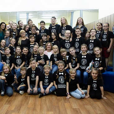 Детская школа вокального искусства приглашает талантливых детей на кастинг