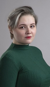 Полина Яковенко