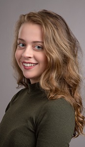 Анна Сартакова