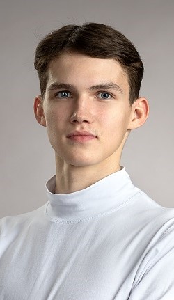 Денис Гайноченко