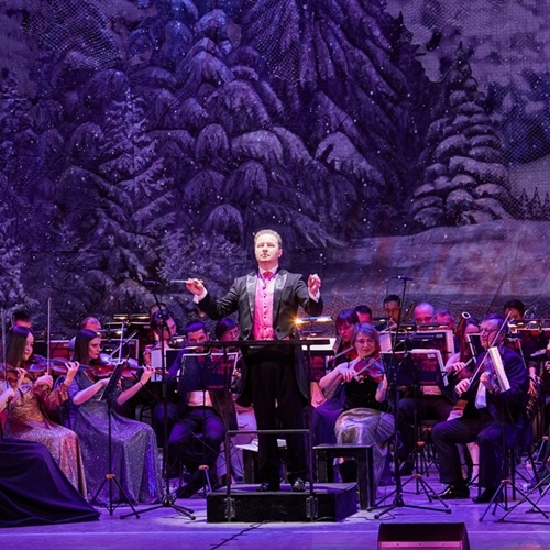 Театр оперы и балета приглашает на «Рождественский бал»