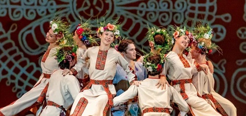Челябинский театр оперы и балета отпраздновал 70-летие большим юбилейным концертом