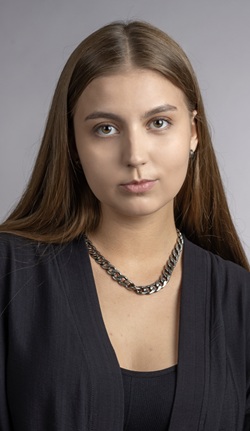 Ксения Иванова